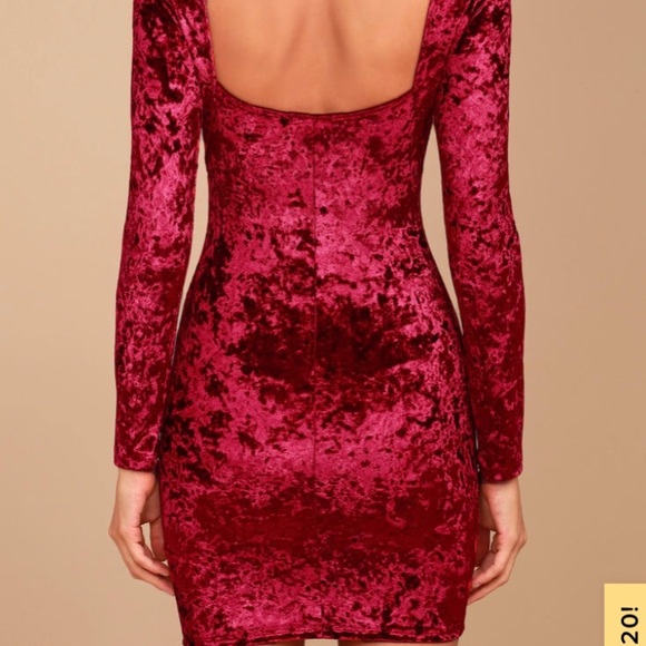 Red crushed velvet dress - Picture 1 of 2